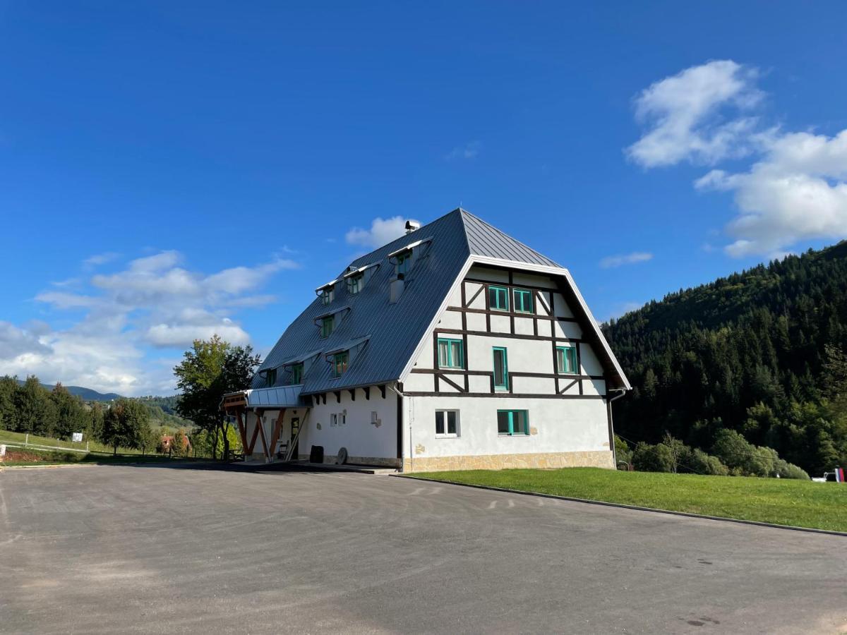 Legat Kuca Za Odmor Hotel Pale Buitenkant foto